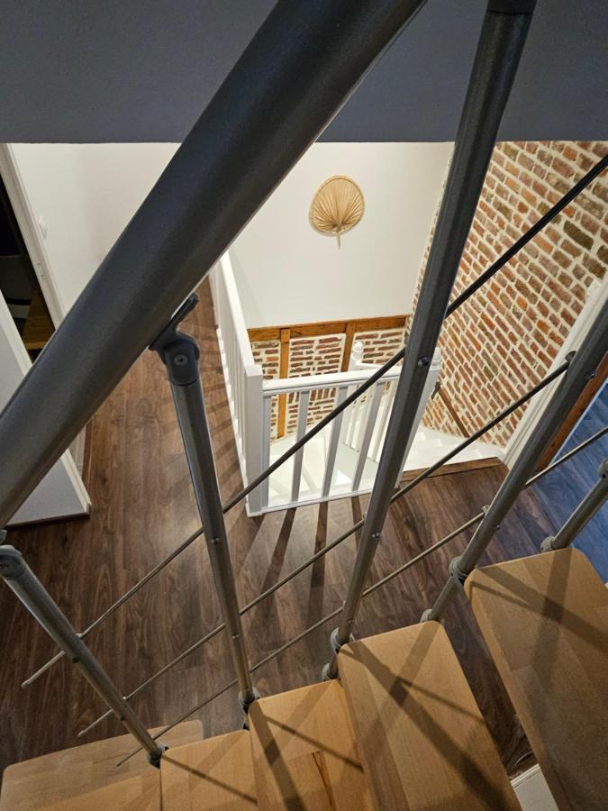 Le 189 : Superbe Triplex Centre بوتون المظهر الخارجي الصورة
